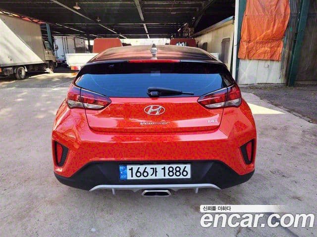 Hyundai Veloster
