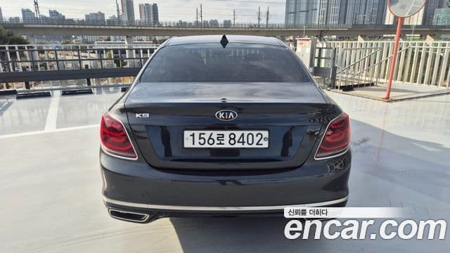 Kia K9