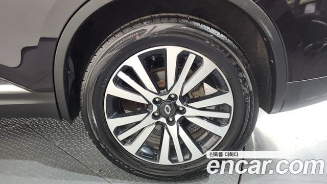 Renault Korea (Samsung) QM6