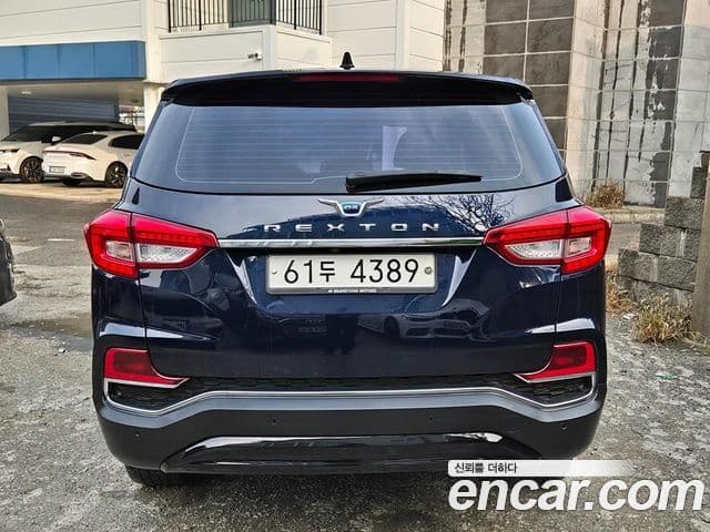 SsangYong (KG Mobility) Rexton