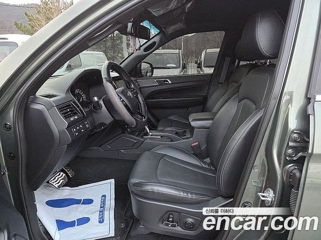 SsangYong (KG Mobility) Rexton