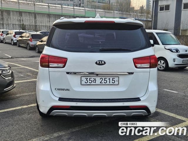 Kia Canival