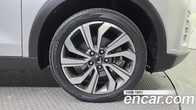 SsangYong (KG Mobility) TIBOLI