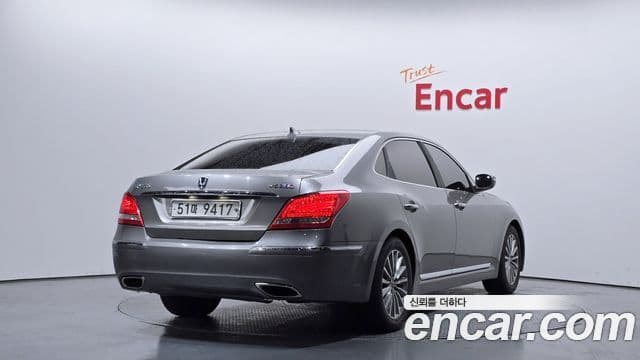 Hyundai Equus
