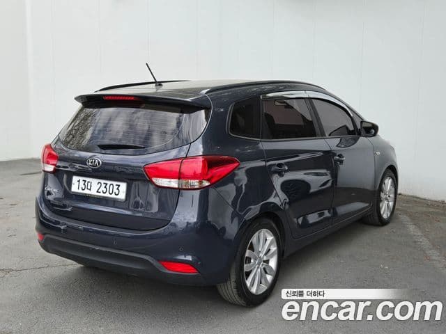 Kia Carens