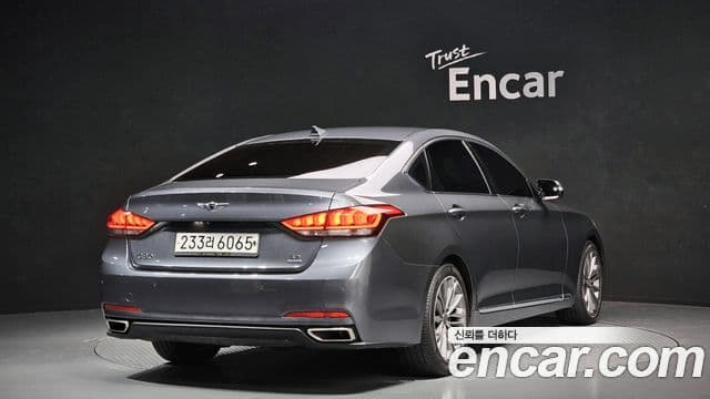 Hyundai Genesis