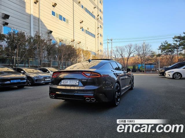 Kia Stinger