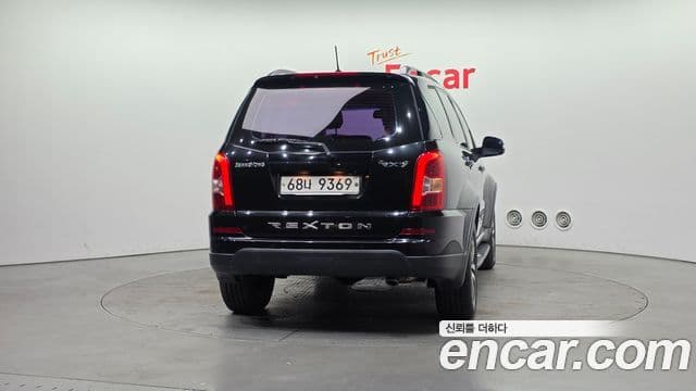 SsangYong (KG Mobility) Rexton