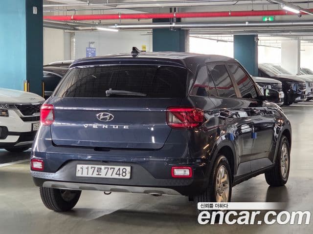 Hyundai Venue