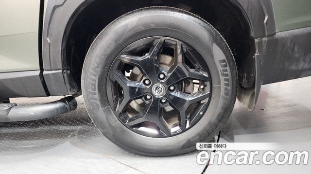 SsangYong (KG Mobility) Rexton