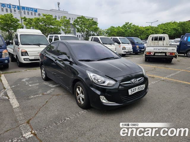 Hyundai Accent