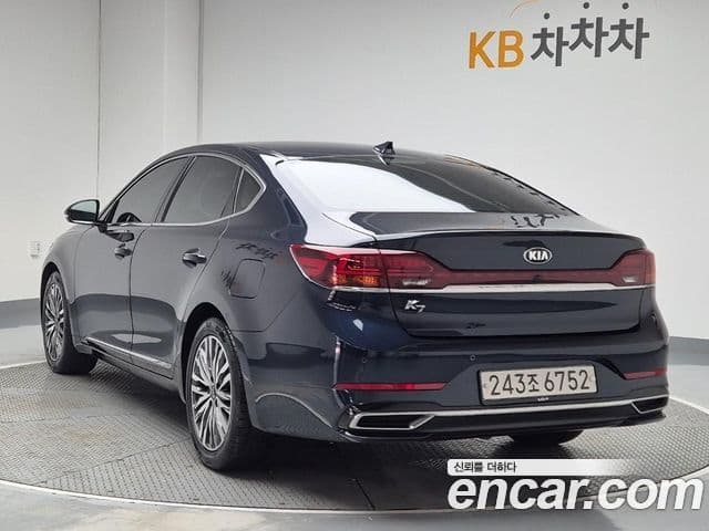Kia K7