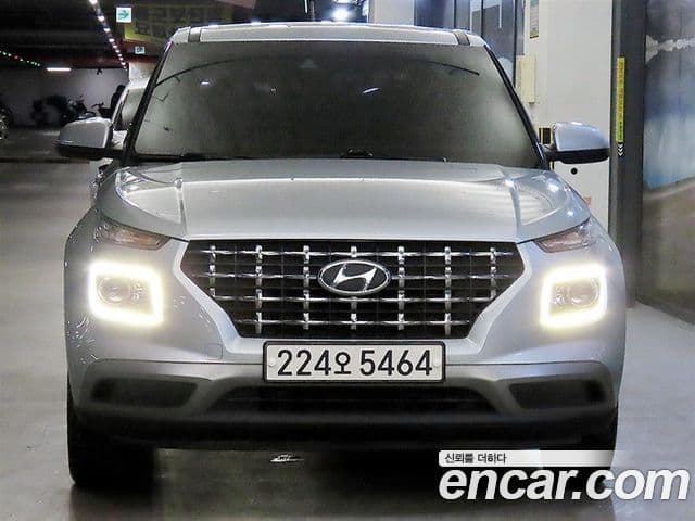 Hyundai Venue