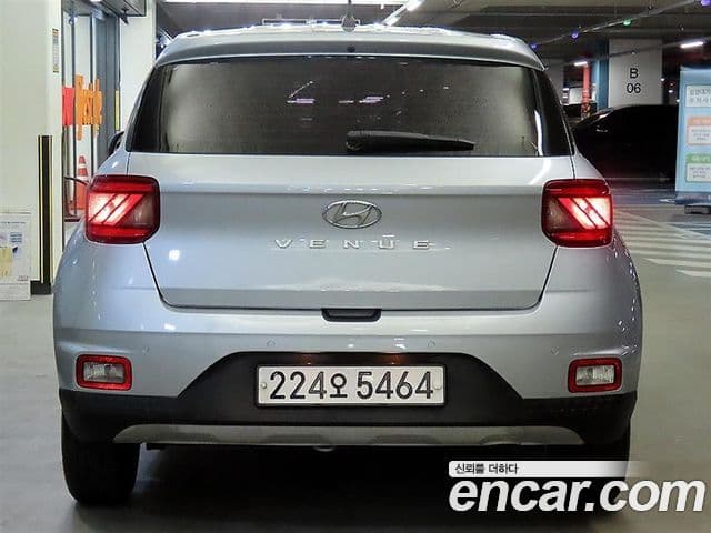 Hyundai Venue