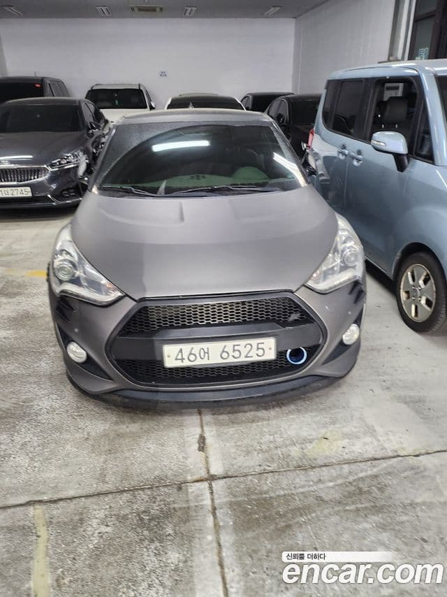 Hyundai Veloster