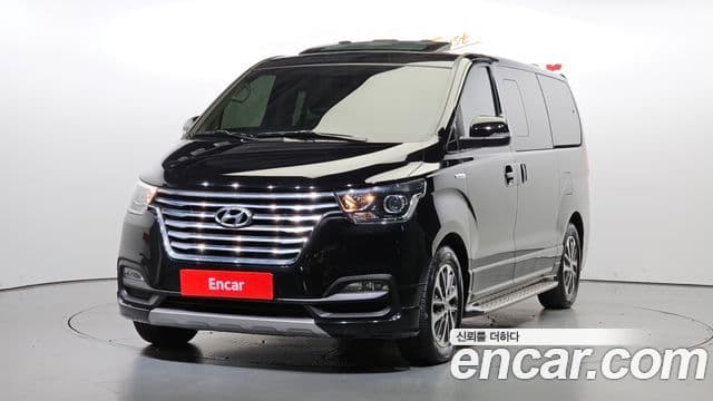 Hyundai Starex