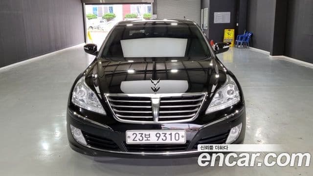 Hyundai Equus