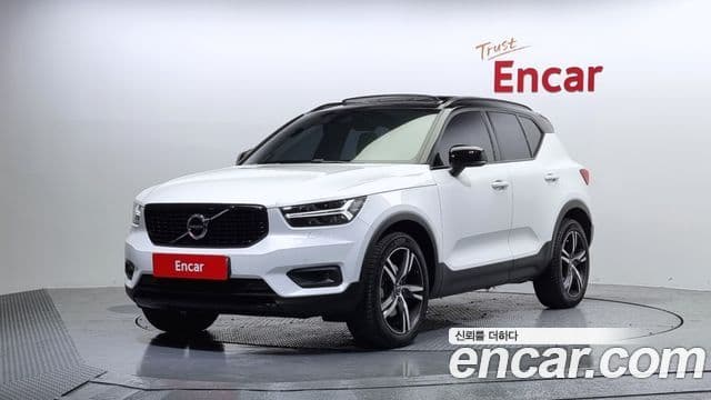 Volvo XC40