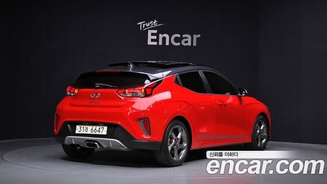 Hyundai Veloster