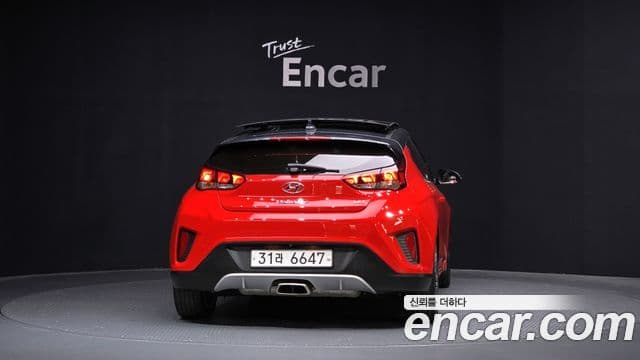 Hyundai Veloster