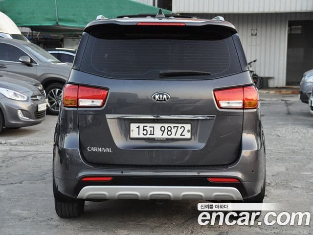 Kia Canival
