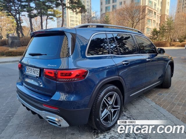 Mercedes-Benz GLB-Class