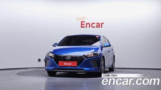 Hyundai Ioniq