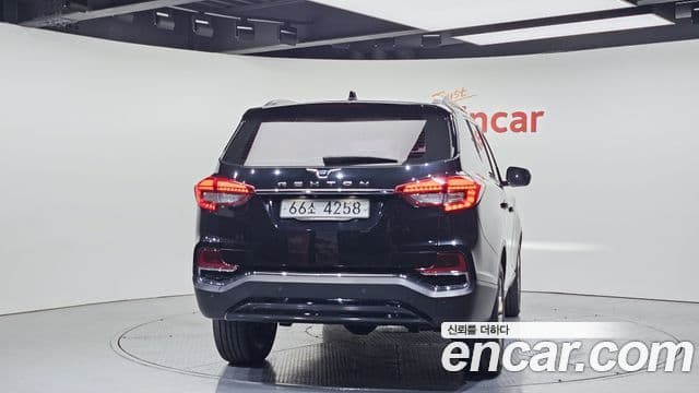 SsangYong (KG Mobility) Rexton