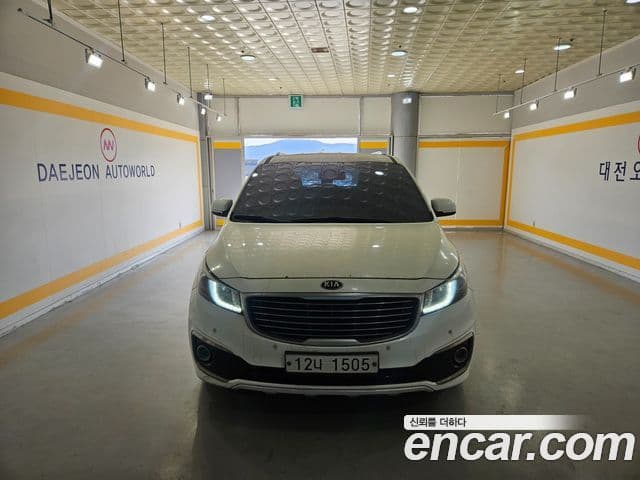 Kia Canival
