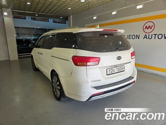 Kia Canival