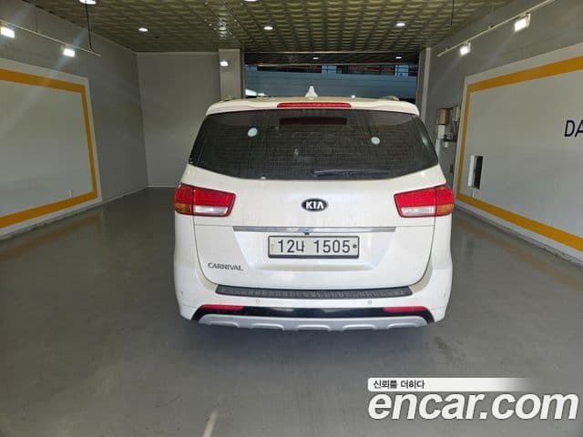 Kia Canival