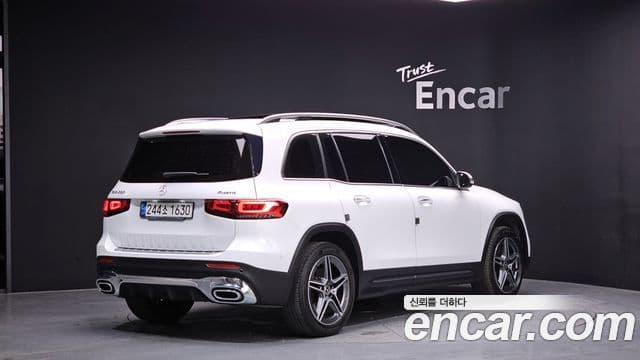 Mercedes-Benz GLB-Class