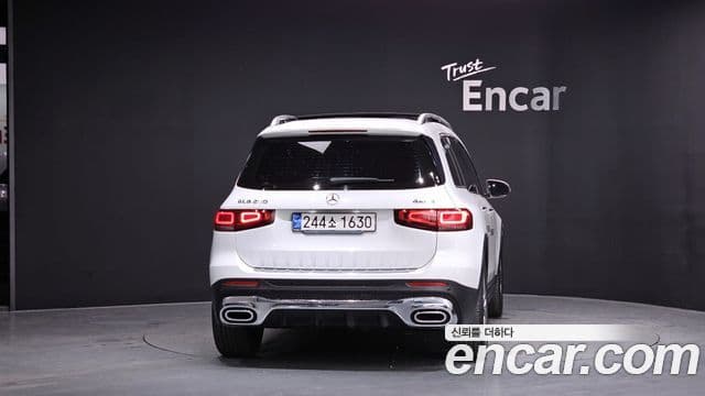 Mercedes-Benz GLB-Class