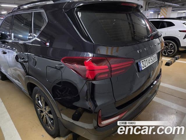 SsangYong (KG Mobility) Rexton