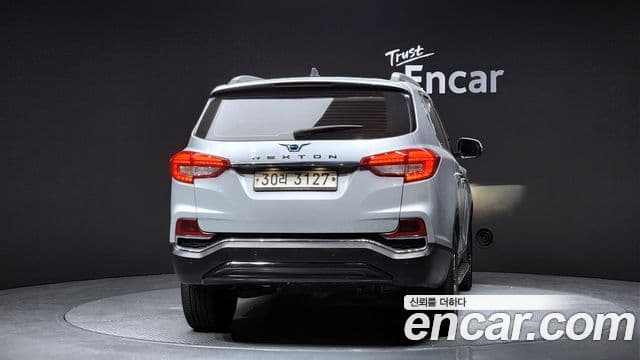 SsangYong (KG Mobility) Rexton