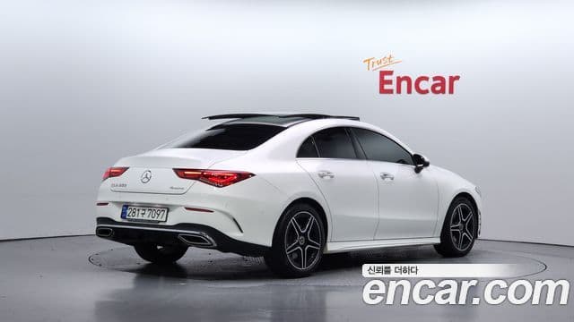 Mercedes-Benz CLA-Class