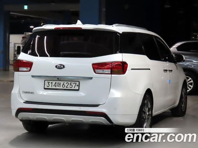 Kia Canival