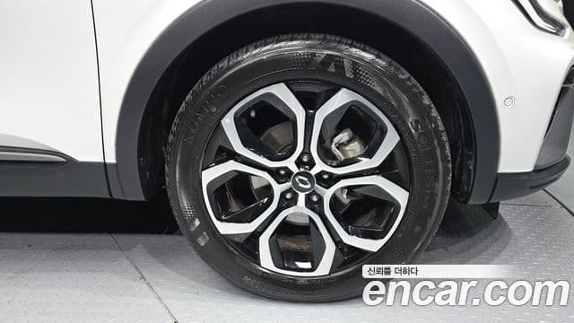 Renault Korea (Samsung) XM3