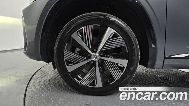 Renault Korea (Samsung) Grand Koleos