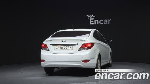 Hyundai Accent