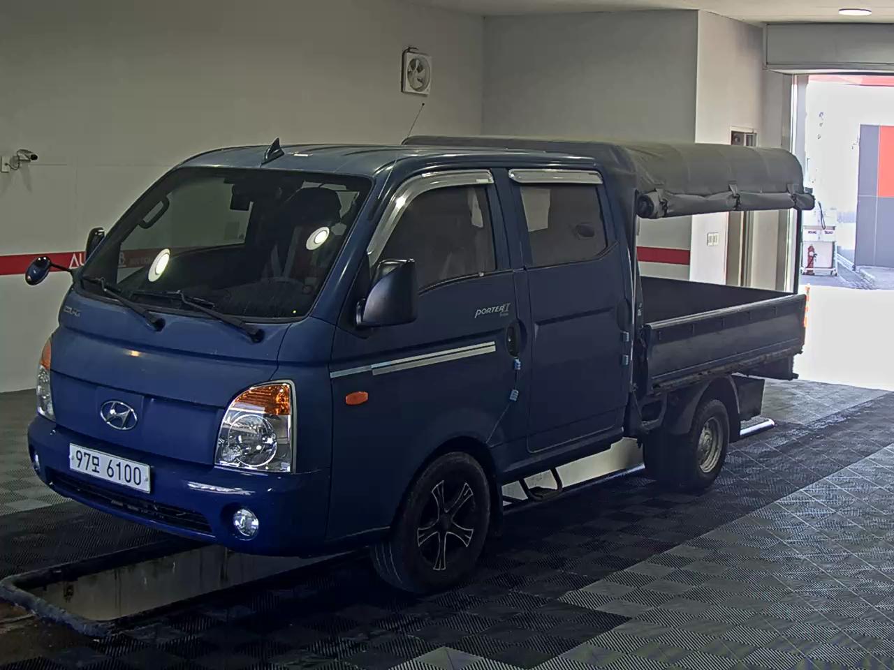 HYUNDAI PORTER II CRDi DOUBLE CAB EXTRA LONG WHEELBASE SUPER